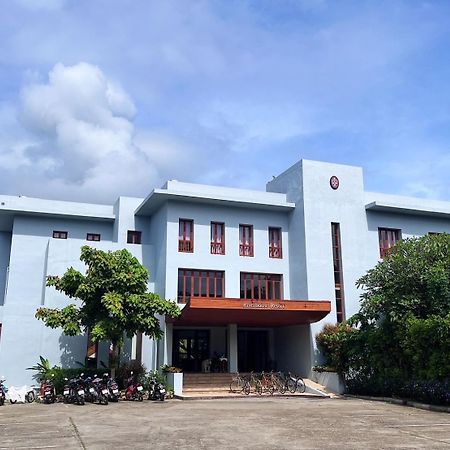 Riverhouse Resort Mae Sariang Exterior foto